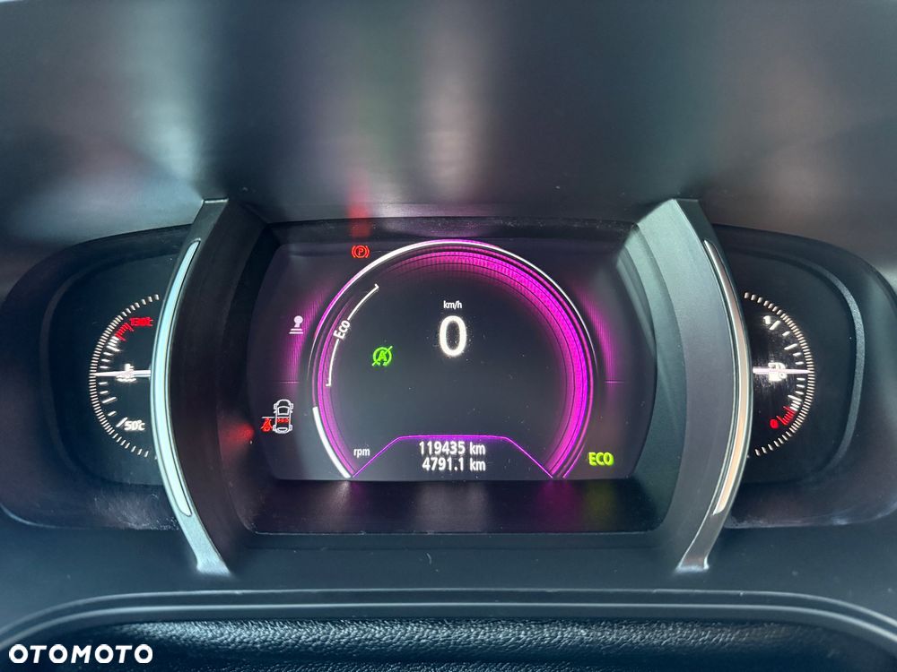 Renault Megane 1.2 Energy TCe Intens - 11