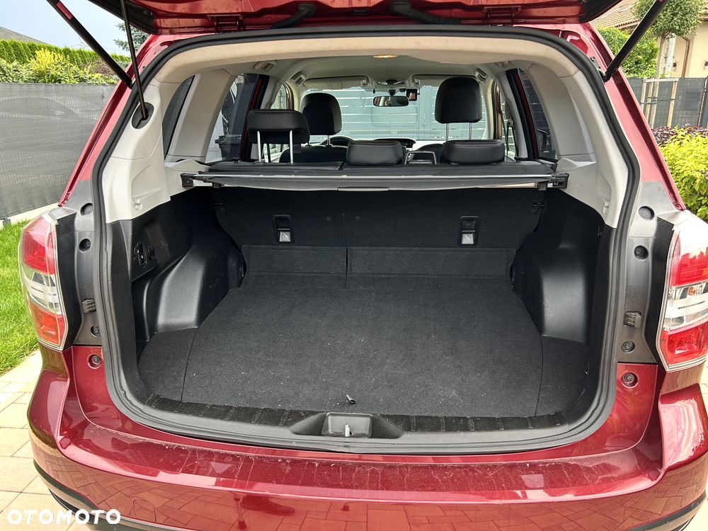 Subaru Forester 2.0 XT Comfort Lineartronic - 15