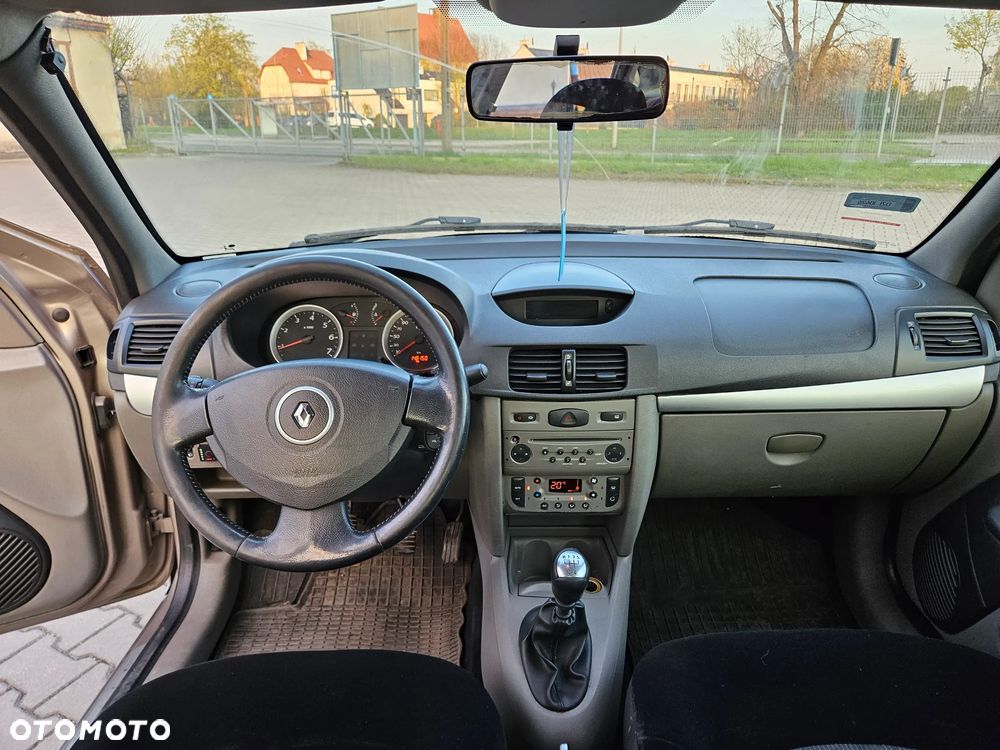 Renault Thalia 1.4 16V All Inclusive - 7