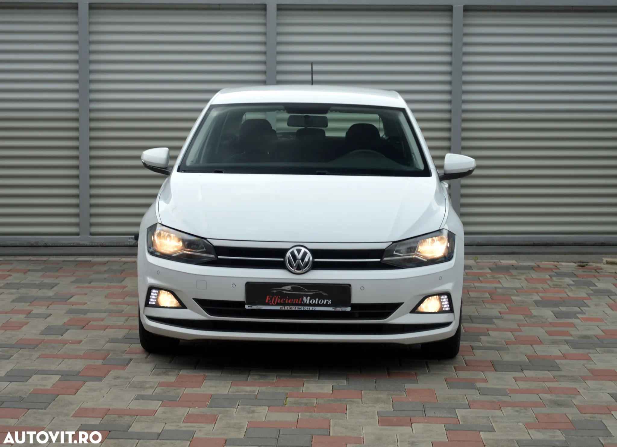 Volkswagen Polo 1.6 TDI Comfortline - 16