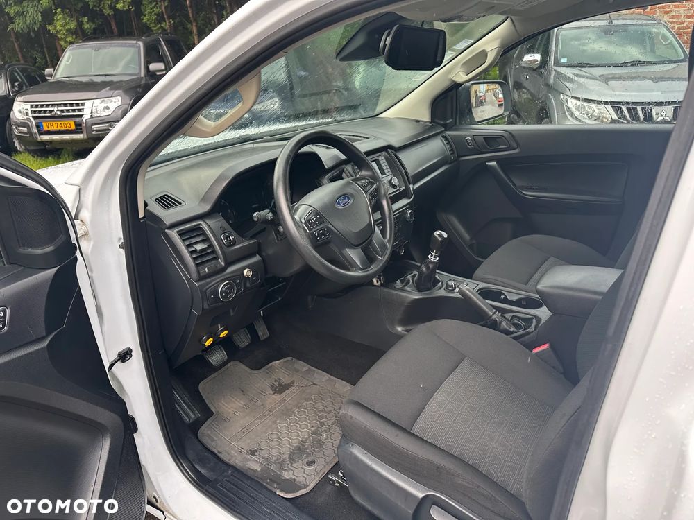 Ford Ranger - 10