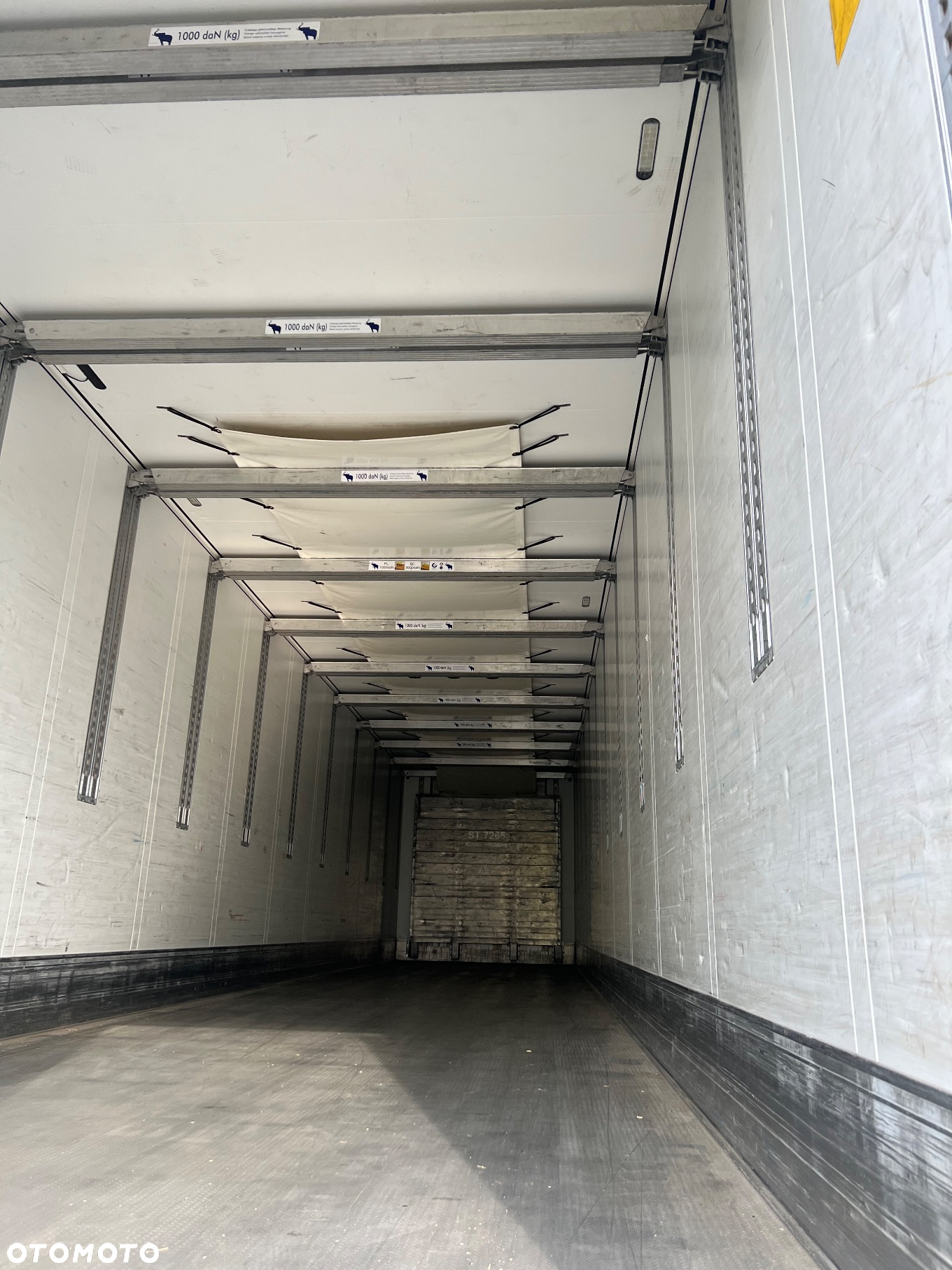 Schmitz Cargobull - 14