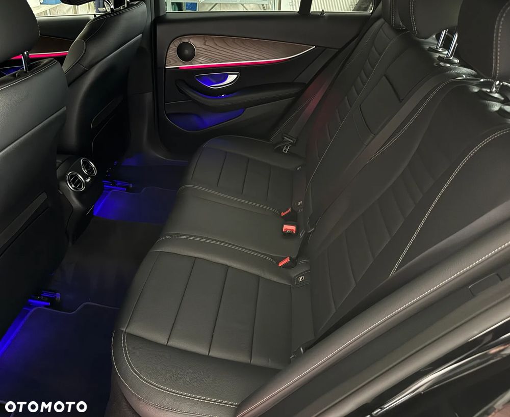 Mercedes-Benz Klasa E 220 d Avantgarde - 17