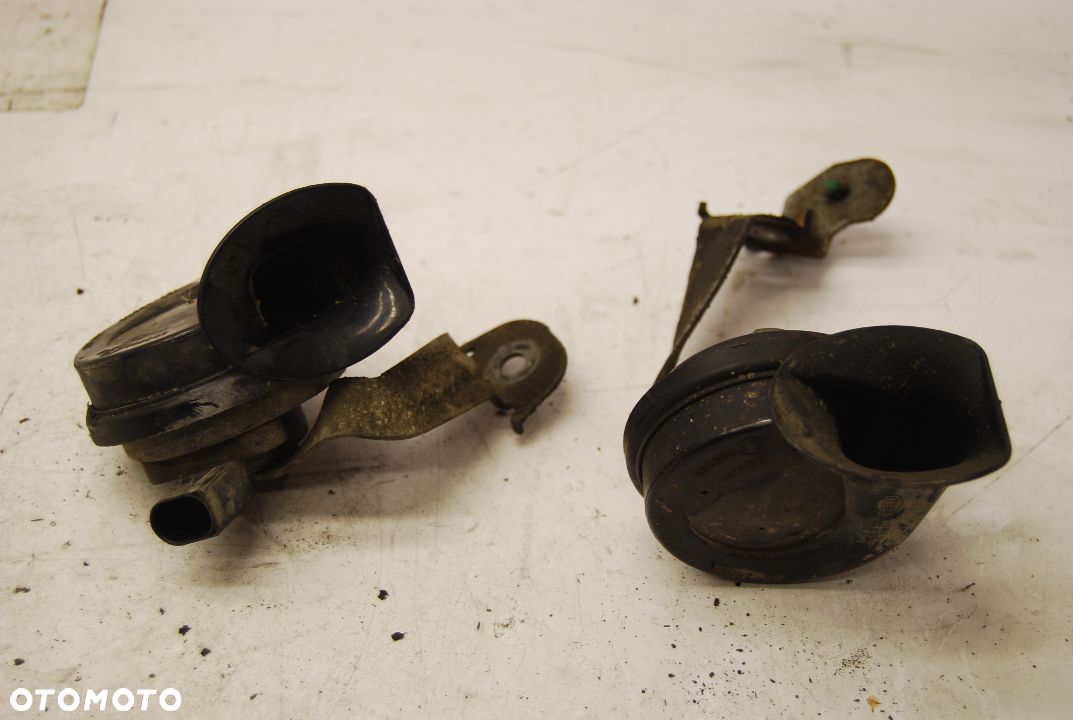 KLAKSON SYGNAŁ DŹWIĘKOWY A28657625 OPEL CORSA C VW PASSAT B6 - 1
