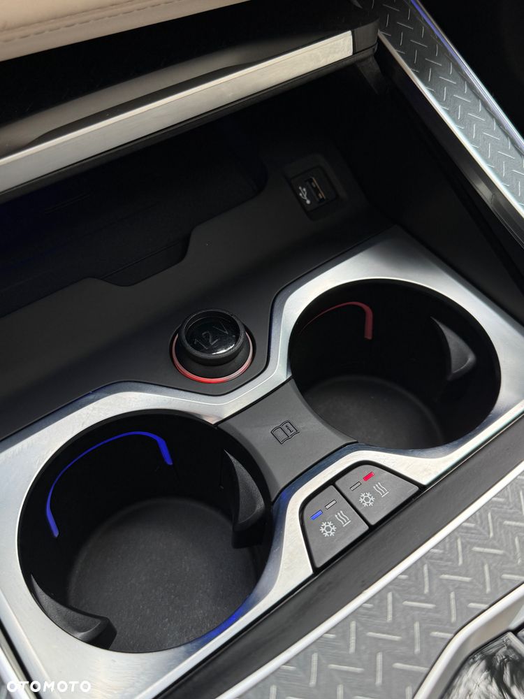 BMW X7 M50i sport - 22