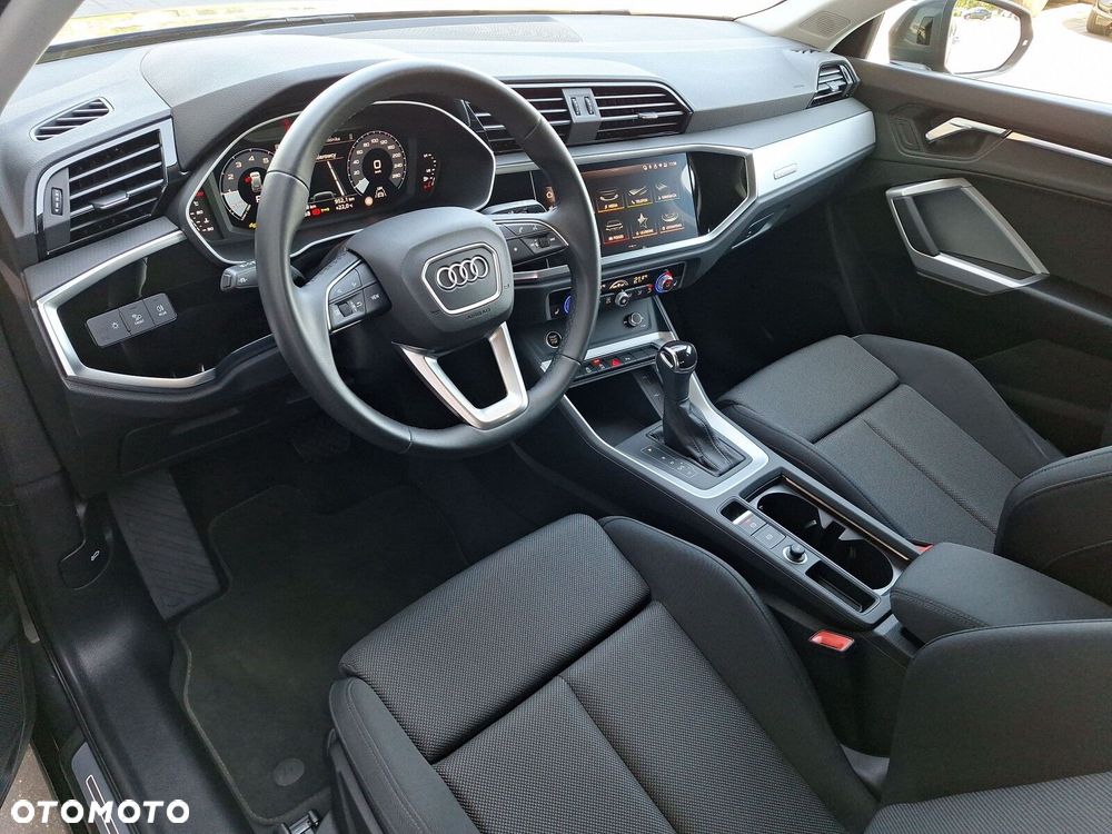 Audi Q3 35 TFSI mHEV S-Line S tronic - 11