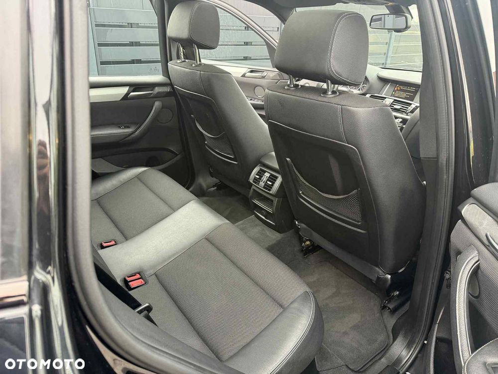 BMW X3 xDrive28i Sport-Aut M Sport - 22