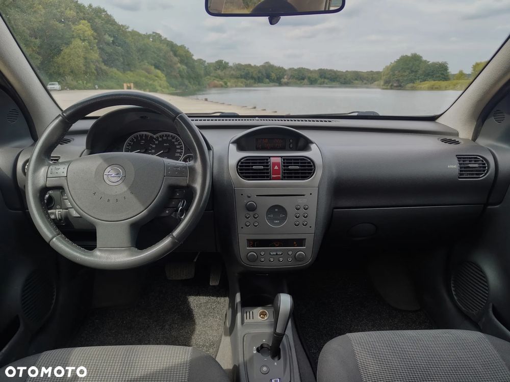 Opel Corsa 1.2 16V Cosmo Easytronic - 13