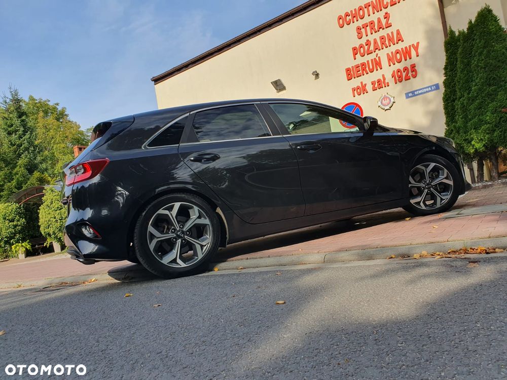 Kia Ceed 1.4 T-GDI OPF GT Line - 38