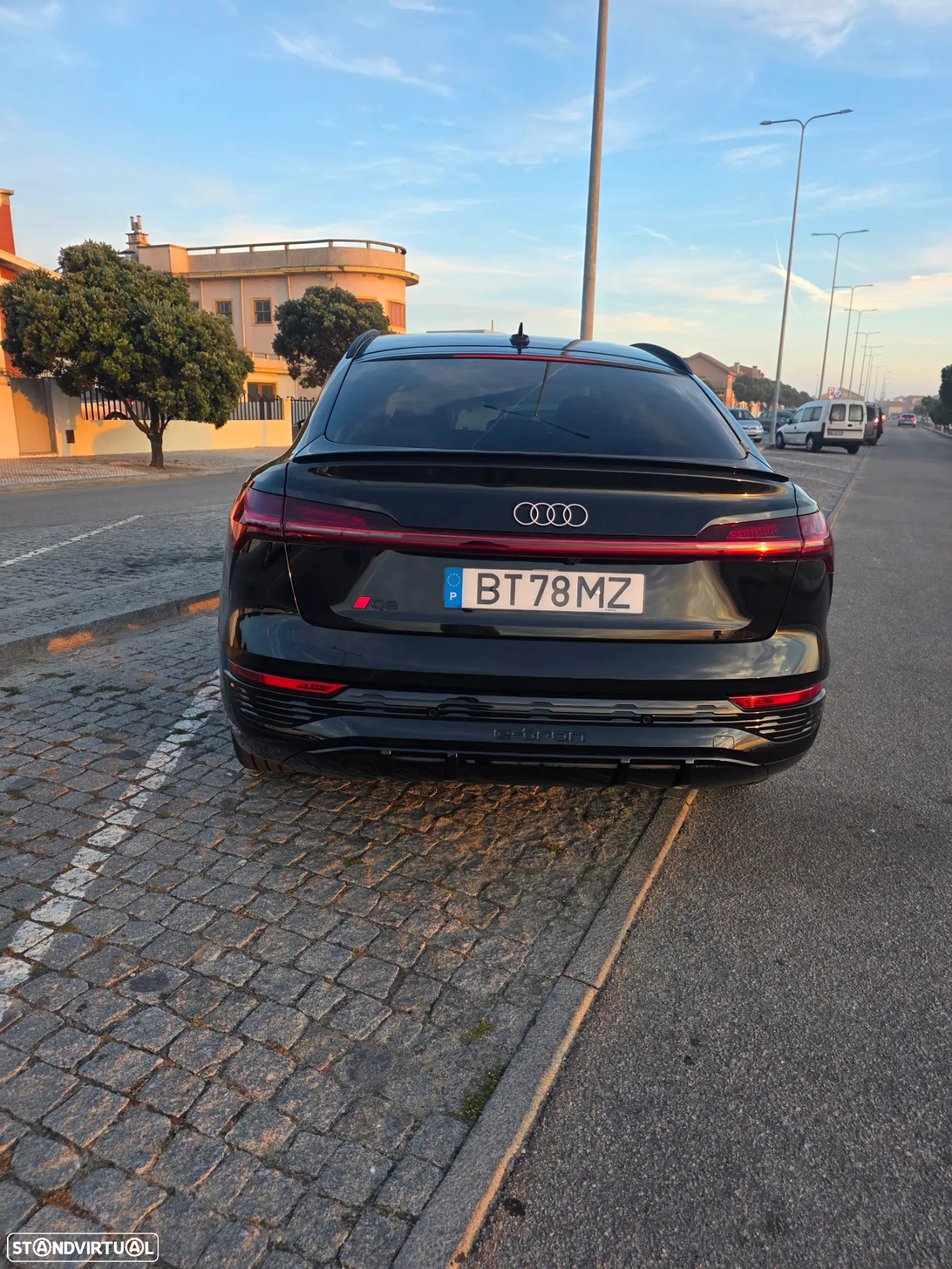 Audi Q8 e-Tron Sportback 50 quattro S line - 32