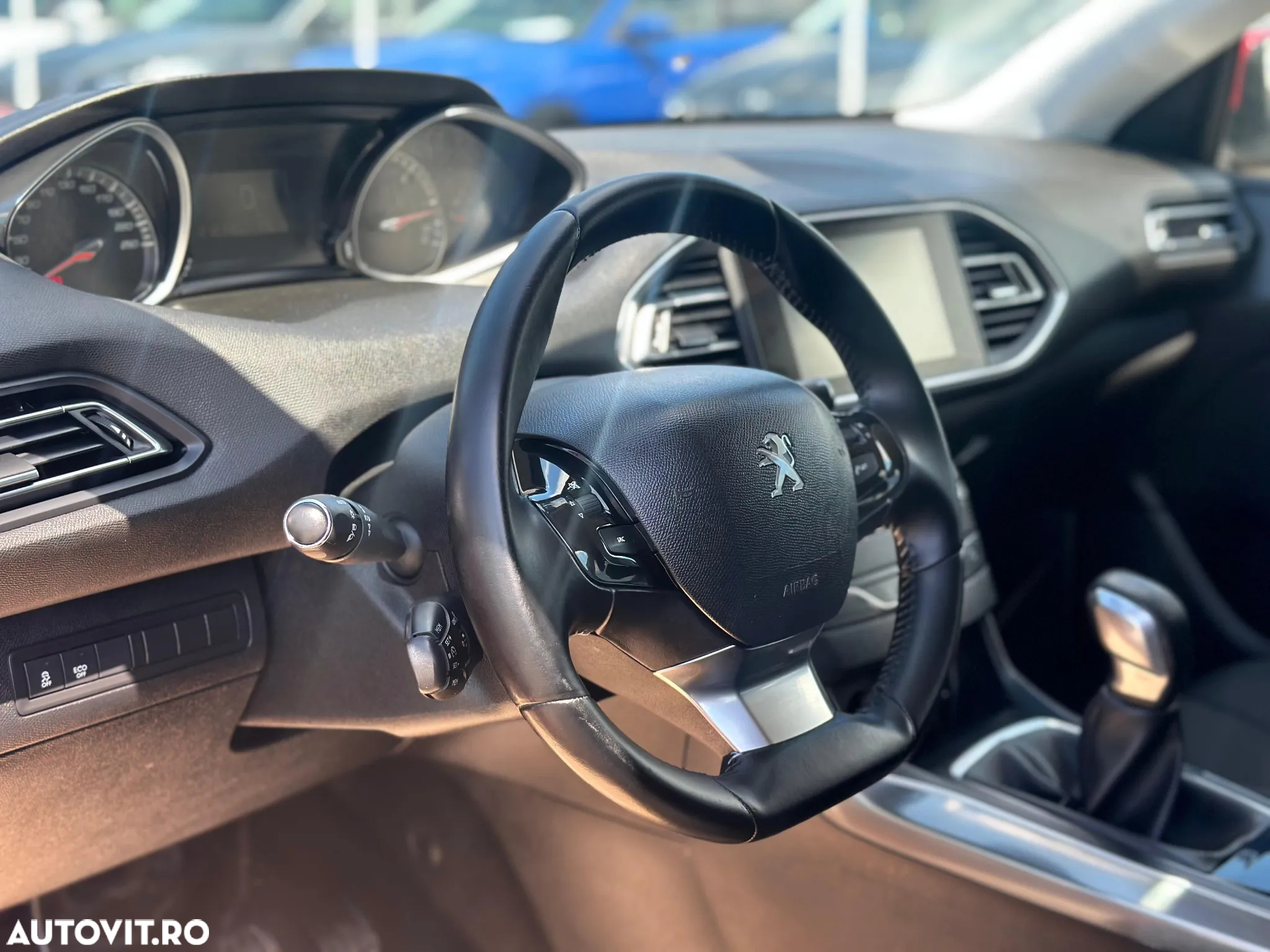 Peugeot 308 1.6 BlueHDi FAP STT EAT6 Active - 11