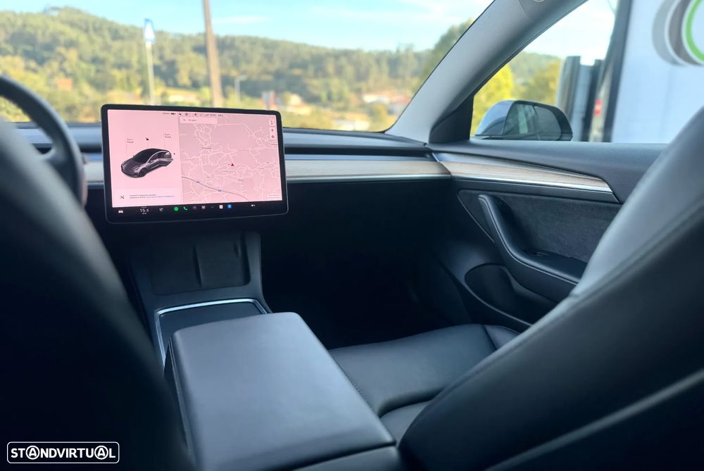 Tesla Model 3 Performance Dual Motor AWD - 30