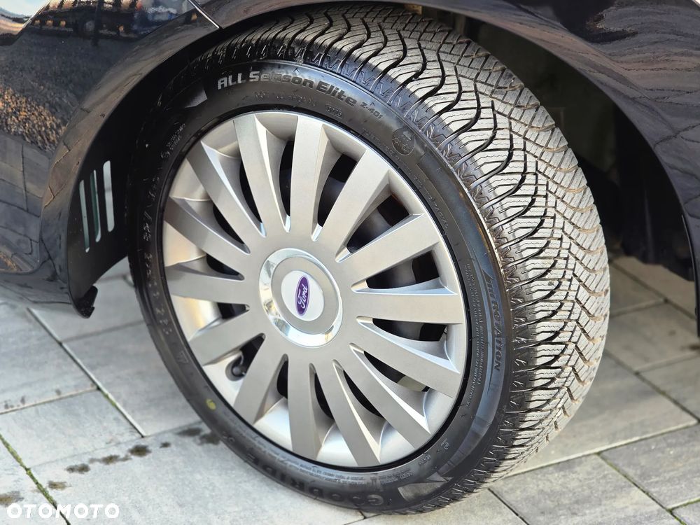 Ford Fiesta 1.25 Ambiente - 38