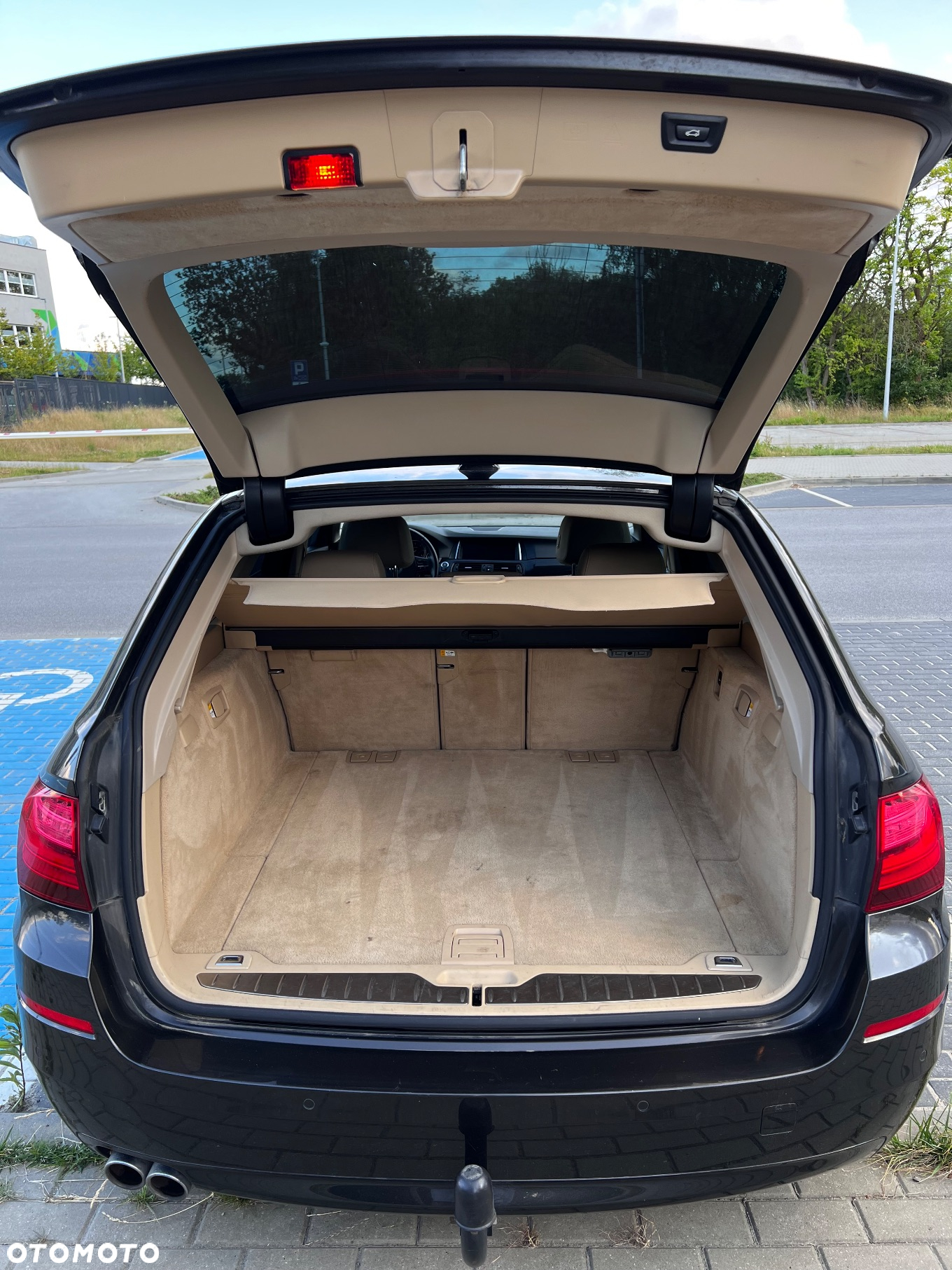 BMW Seria 5 520d Touring - 37