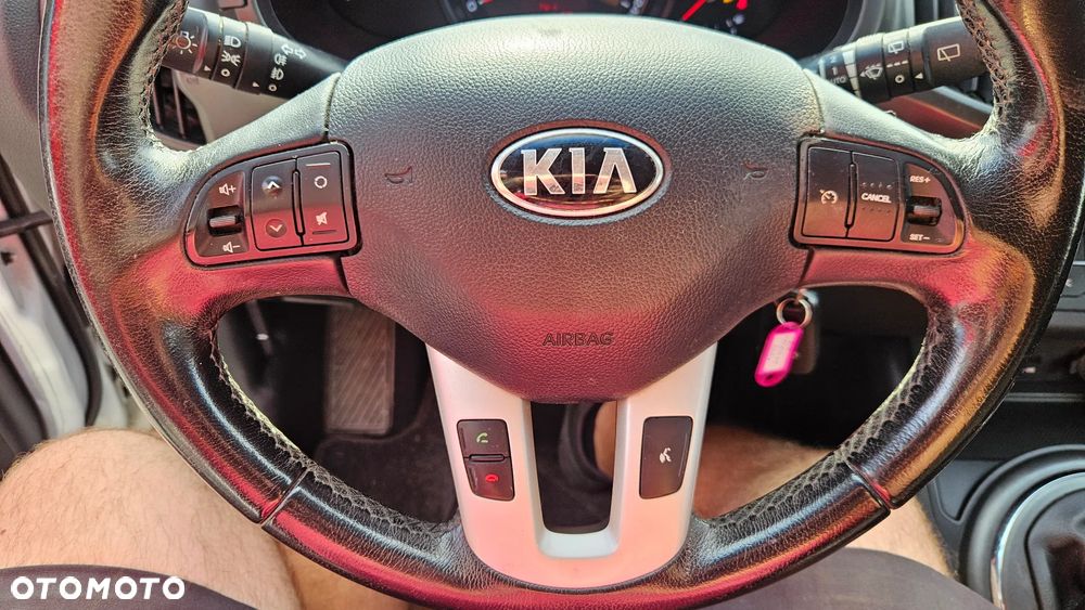 Kia Sportage 1.7 CRDI 2WD Attract - 22