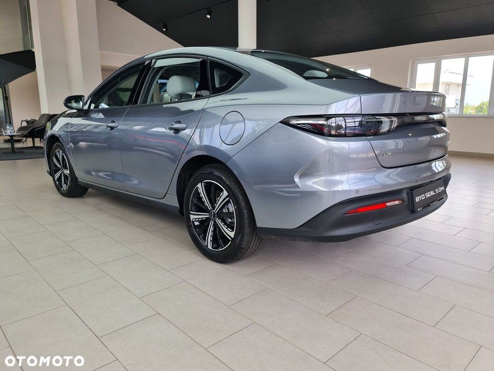 BYD Inny - 7