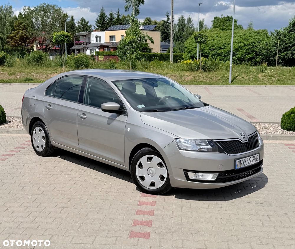 Skoda RAPID Spb 1.6 TDI DPF Style Plus - 17