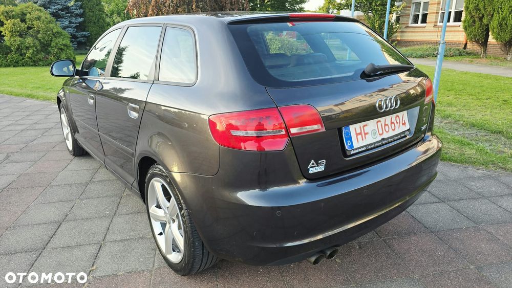 Audi A3 Sportback 1.4 TFSI S line Sportpaket - 3
