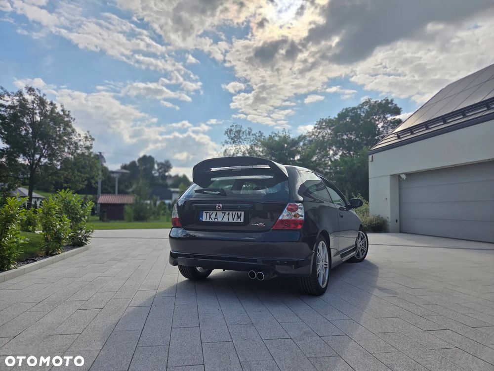 Honda Civic 2005 photo 4