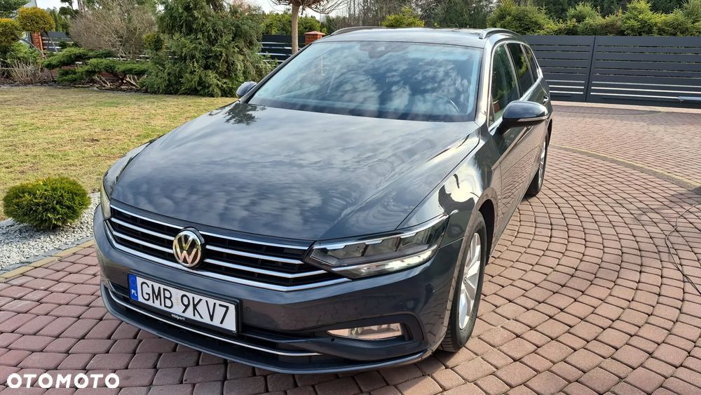 Volkswagen Passat - 24