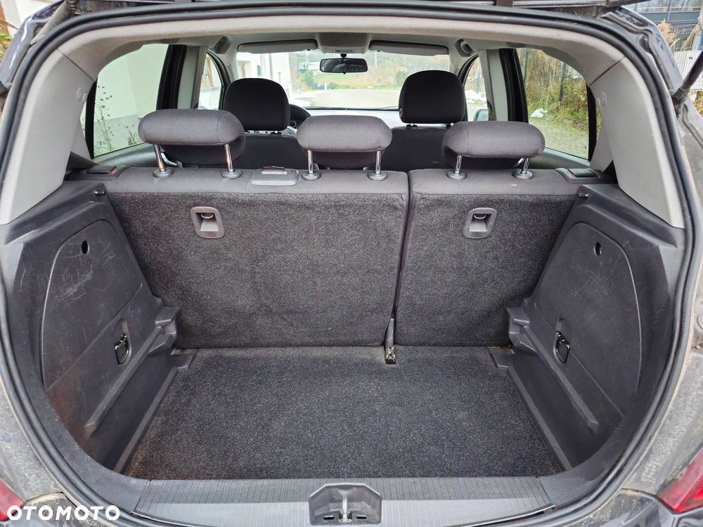 Opel Corsa - 8