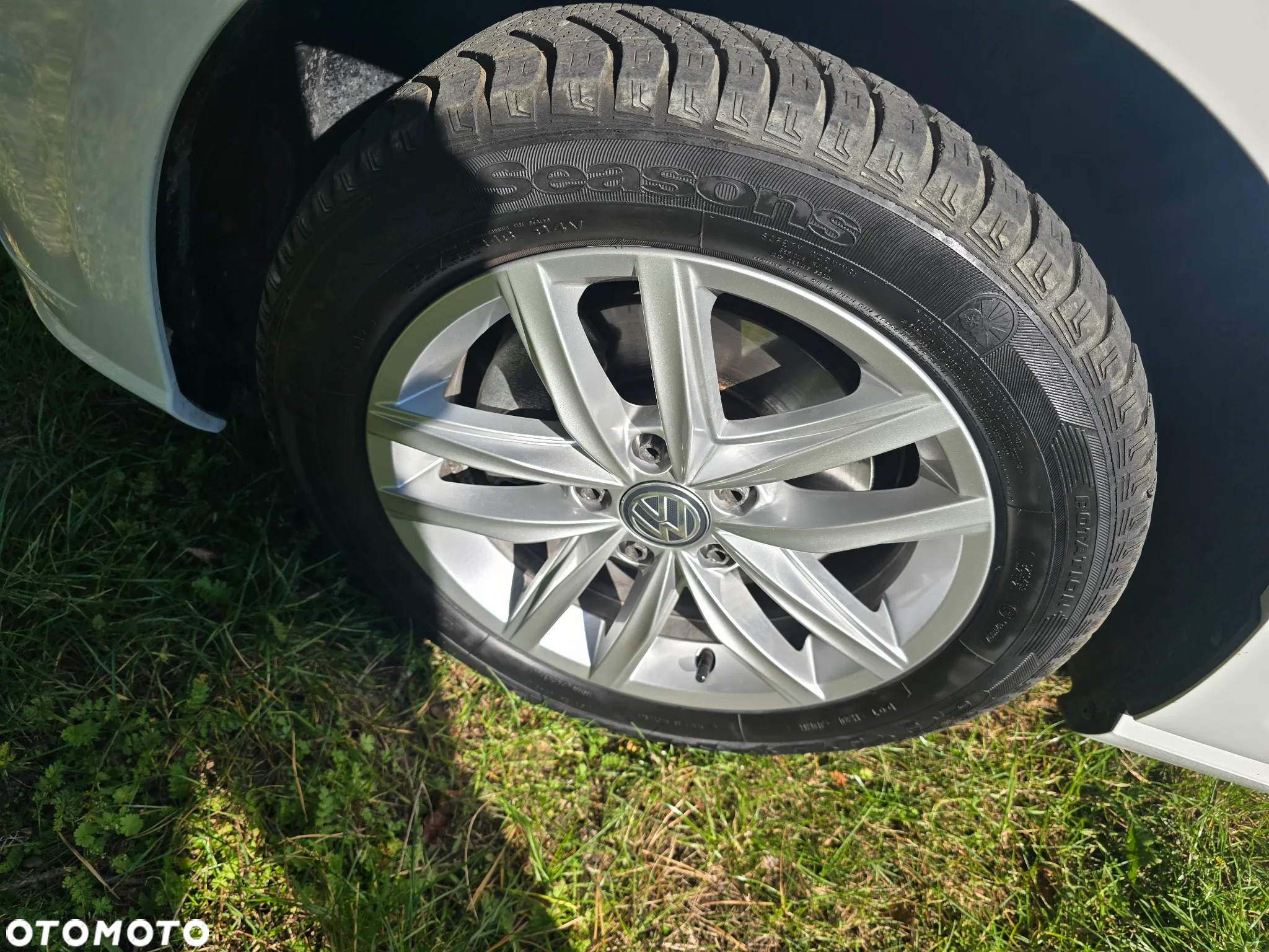 Volkswagen Golf 1.5 eTSI OPF DSG Style - 16