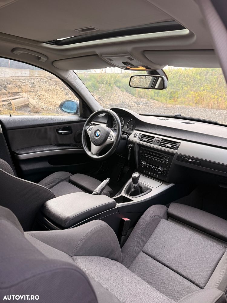 BMW Seria 3 320d - 8