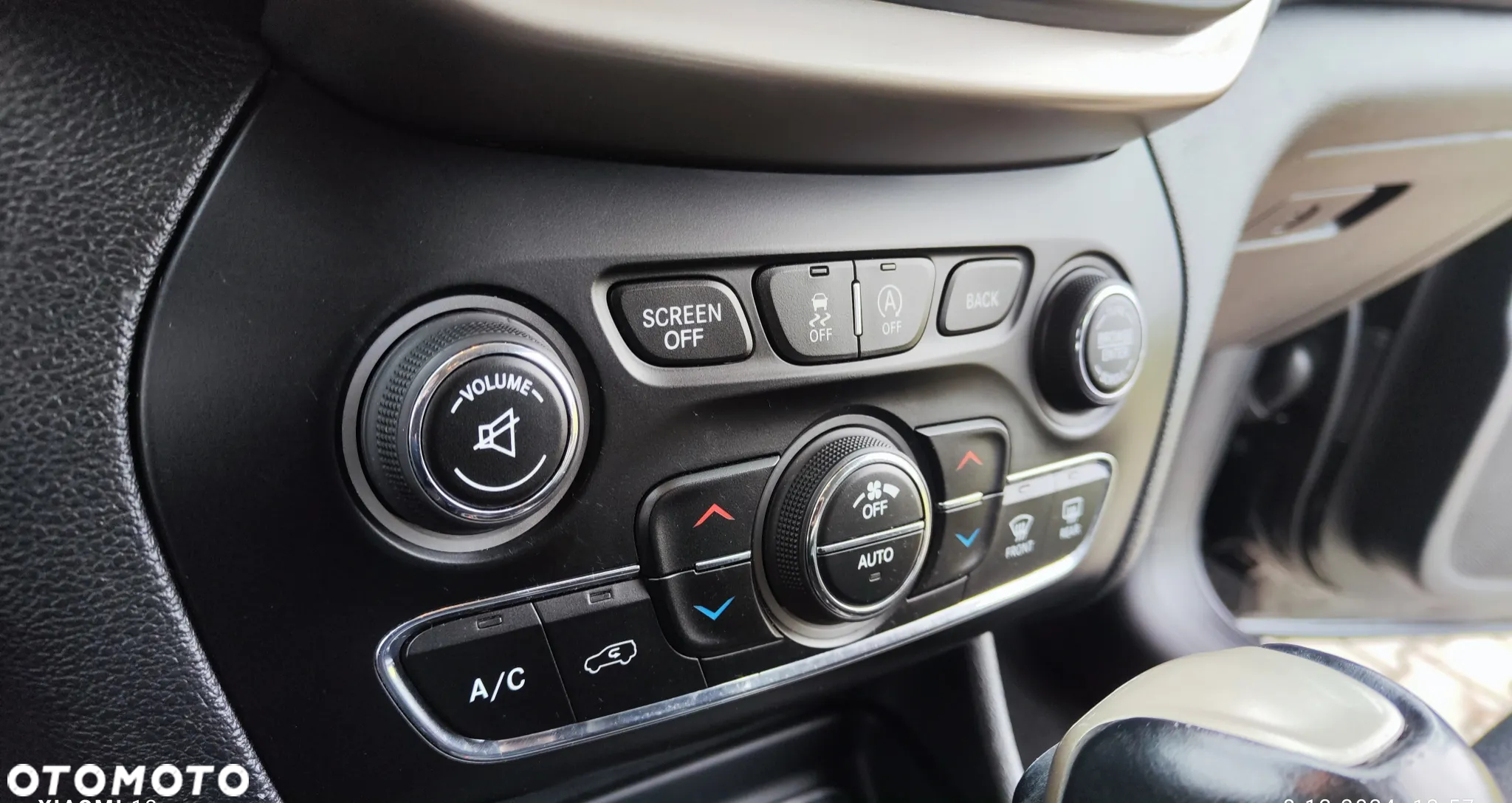 Jeep Cherokee 2.0 MJD Active Drive I Longitude - 15