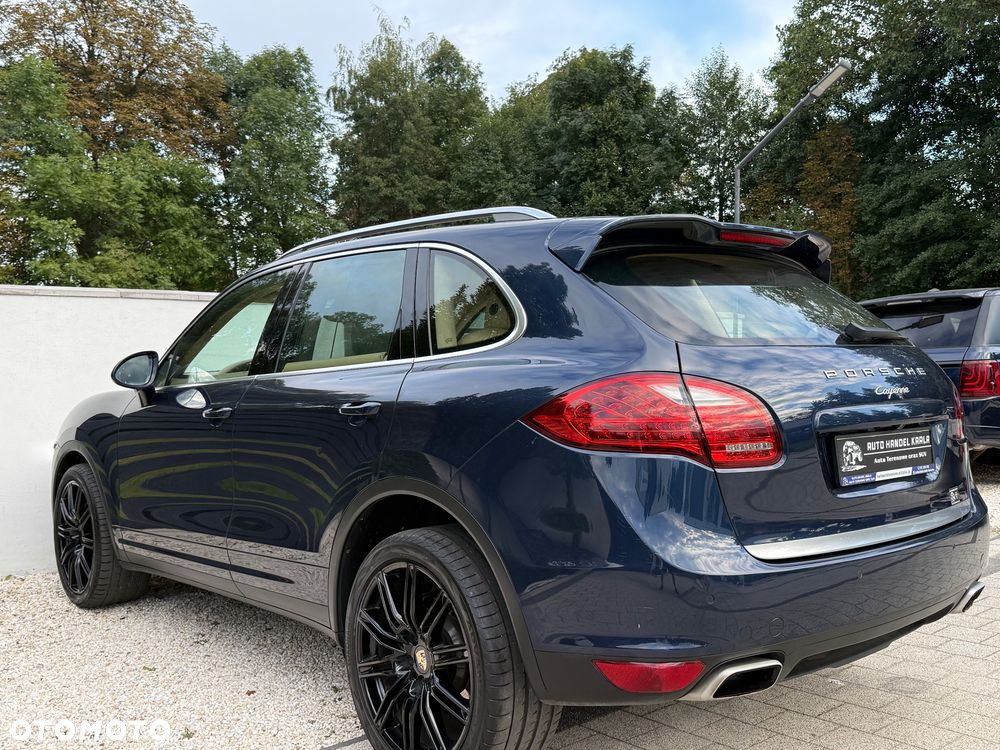 Porsche Cayenne Platinum Edition - 11