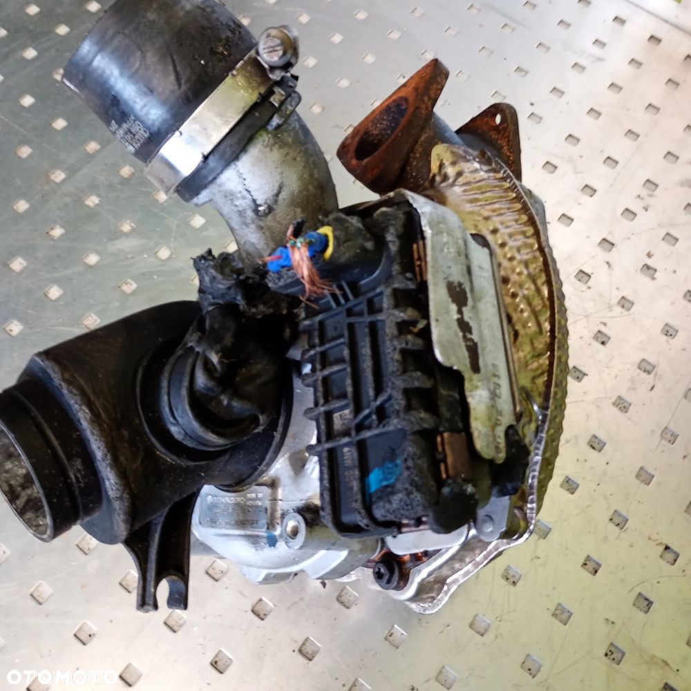 Turbina turbosprężarka 059145874T - 3