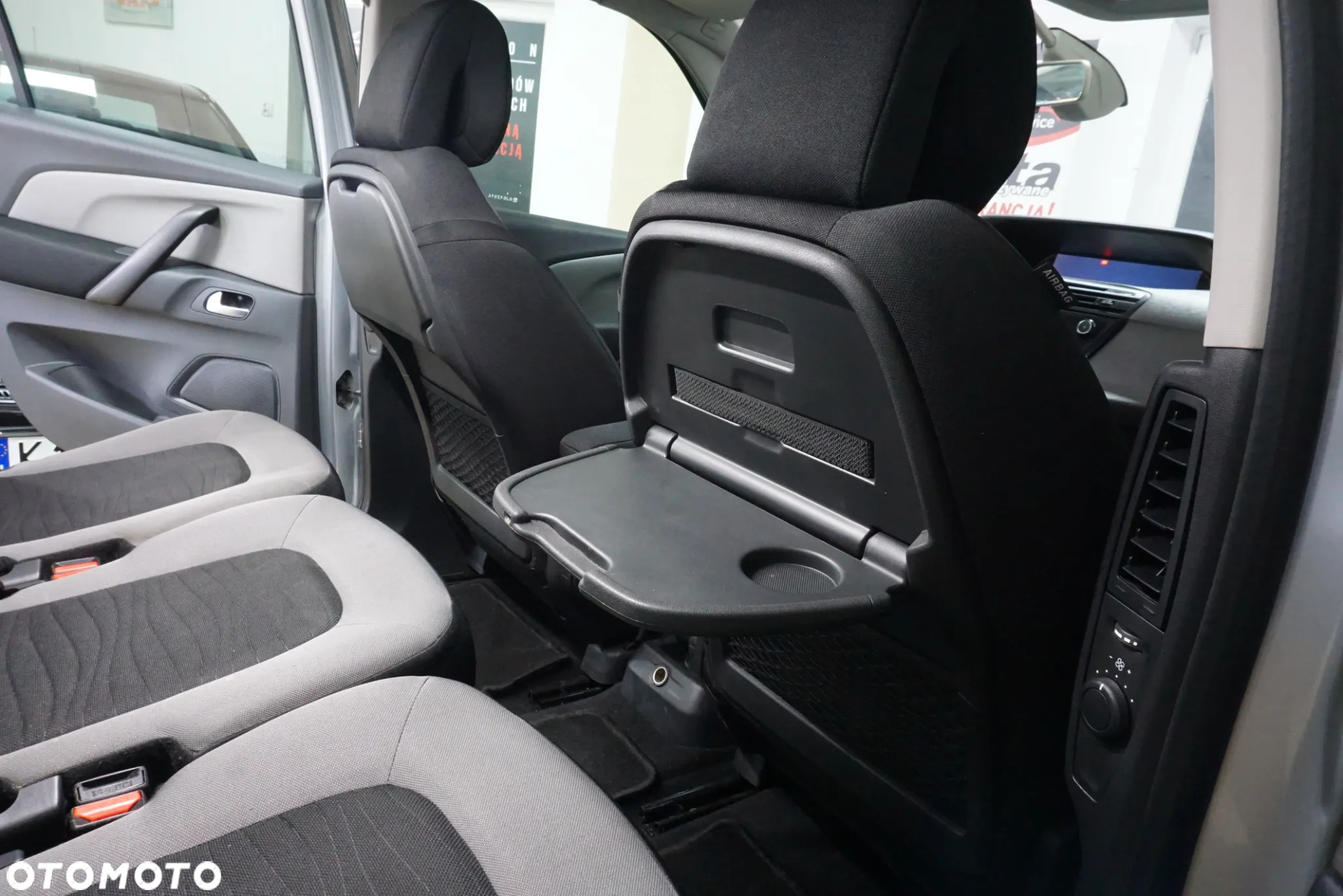 Citroën C4 Grand Picasso 1.6 BlueHDi MoreLife S&S EAT6 - 21