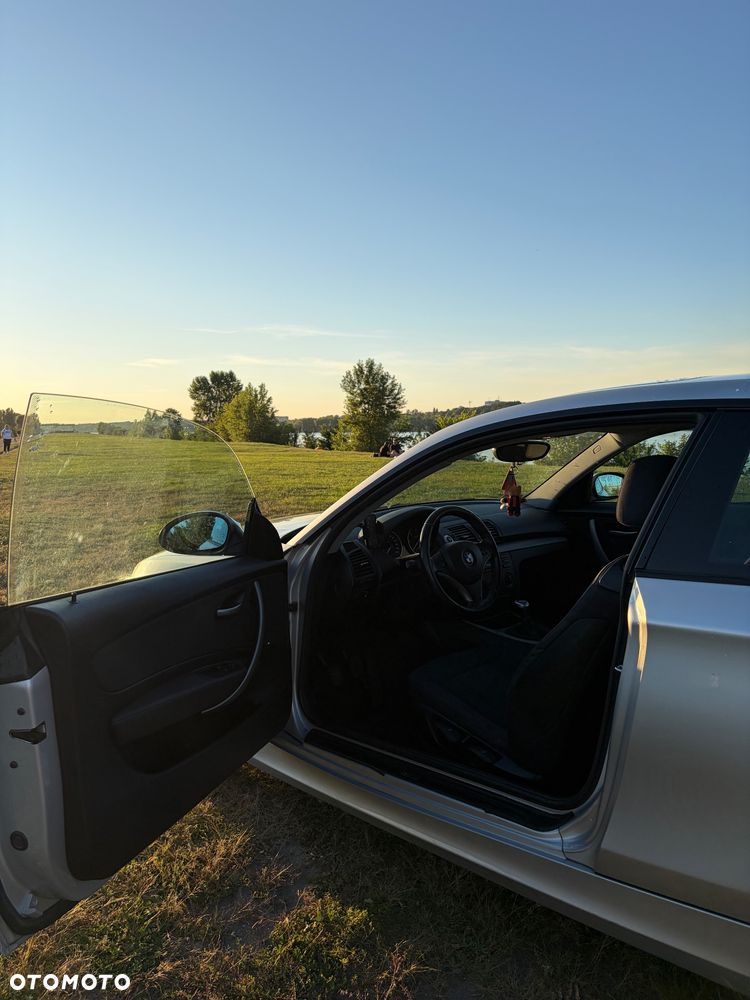 BMW Seria 1 118d - 8