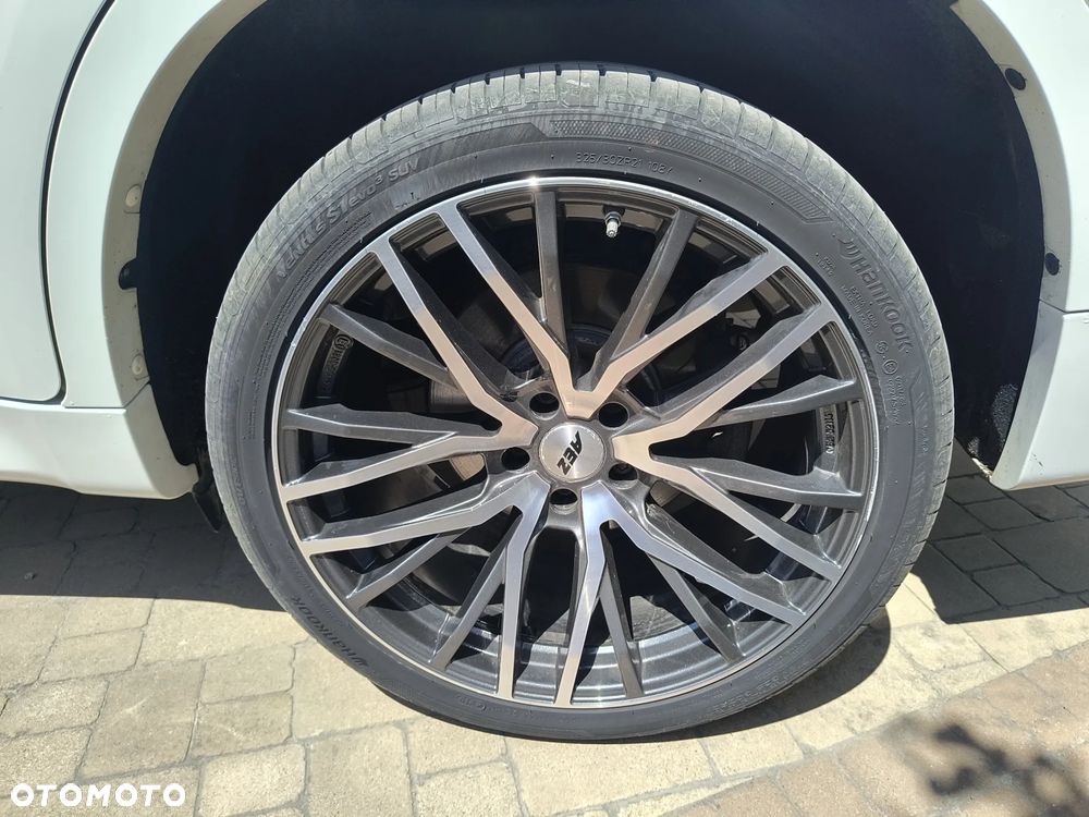 BMW X6 xDriveM50d - 13