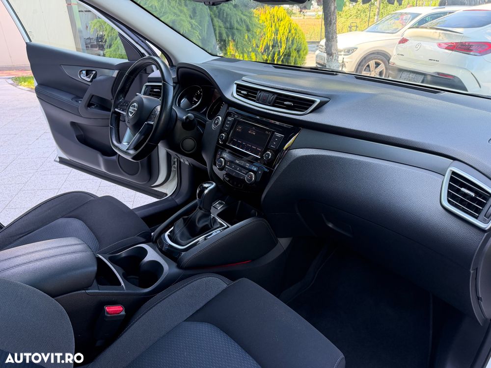 Nissan Qashqai 1.5 DCI DCT N-CONNECTA - 20
