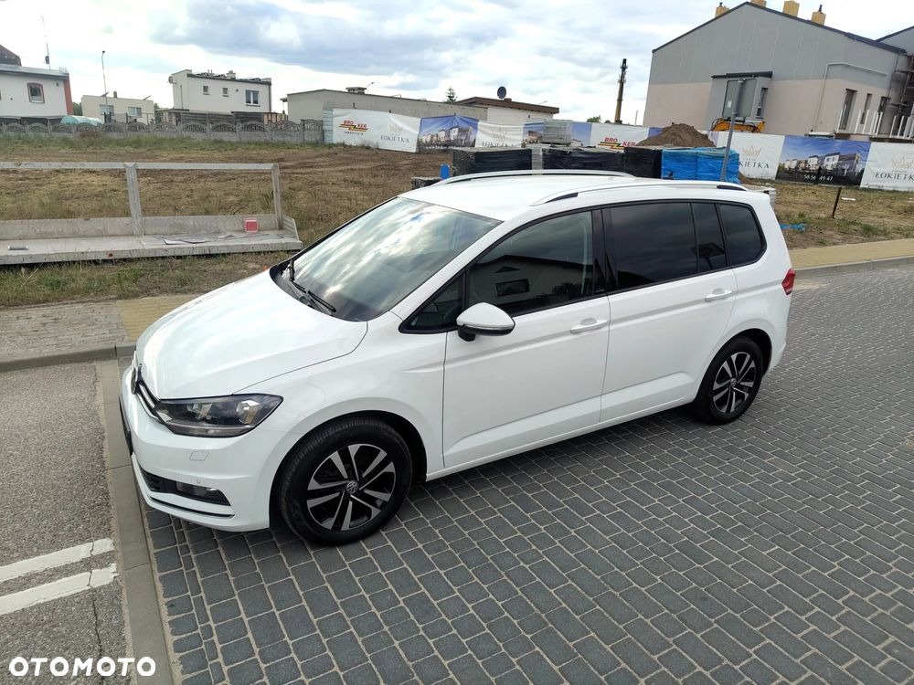 Volkswagen Touran 2.0 TDI SCR UNITED - 5