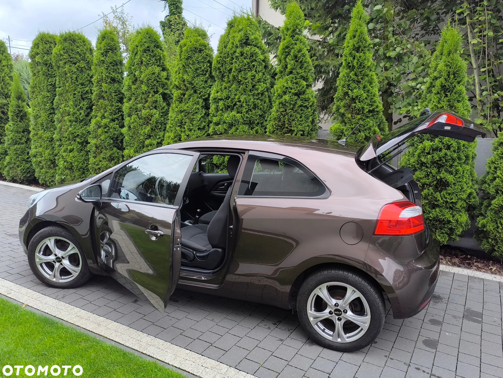 Kia Rio 1.2 Dream-Team Edition - 9