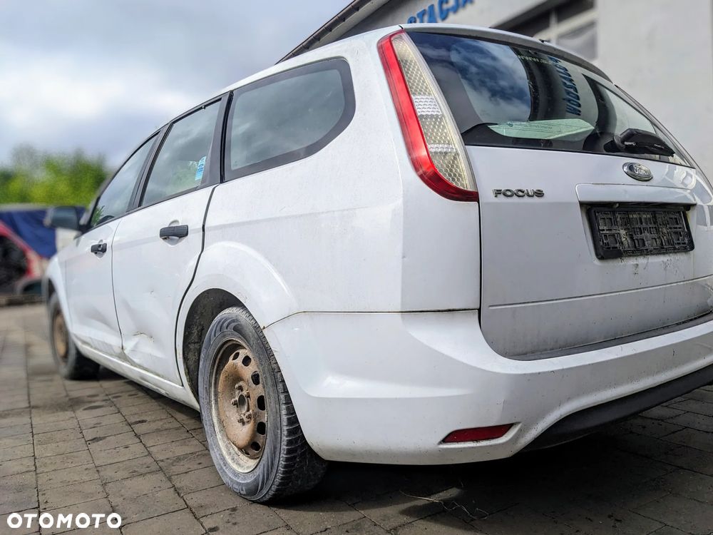 FORD FOCUS 1.6 KOMBI 2009 na części - 6
