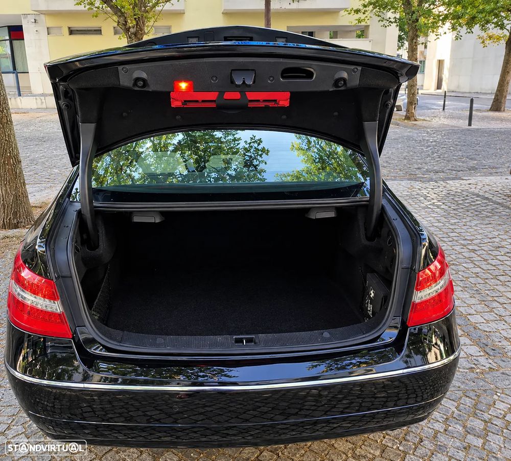 Mercedes-Benz E 250 - 5