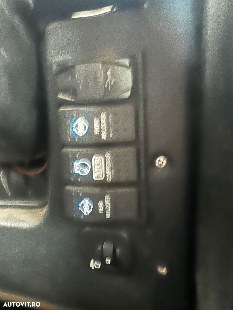 Jeep Wrangler - 13