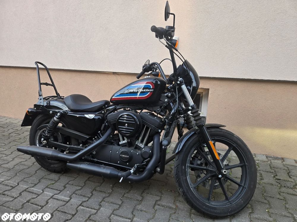 Harley-Davidson Sportster Iron 1200 - 1