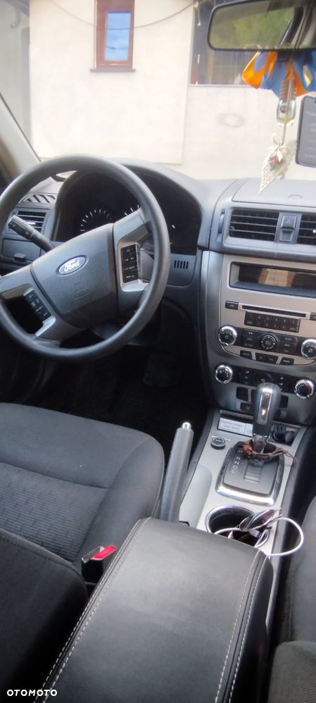 Ford Fusion 2012 photo 4