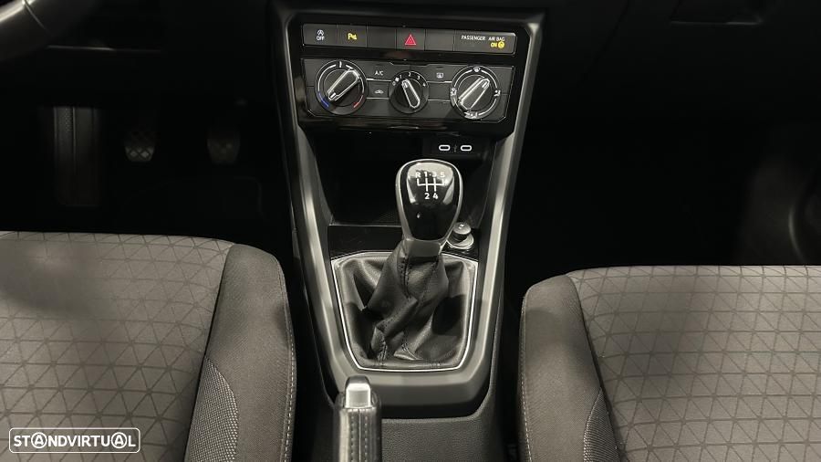 VW T-Cross 1.0 TSI Life - 23