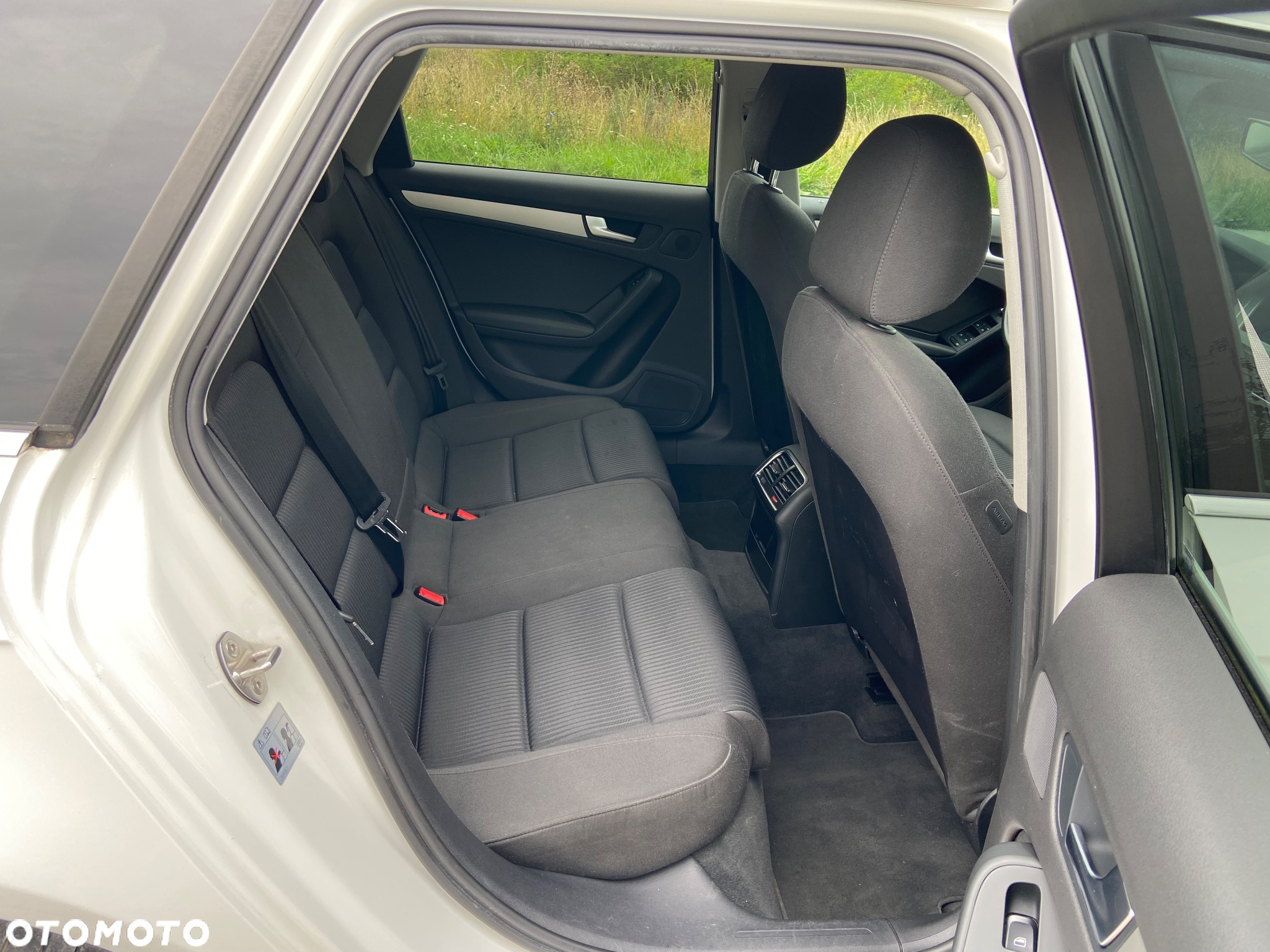 Audi A4 2.0 TDI DPF quattro Attraction - 8