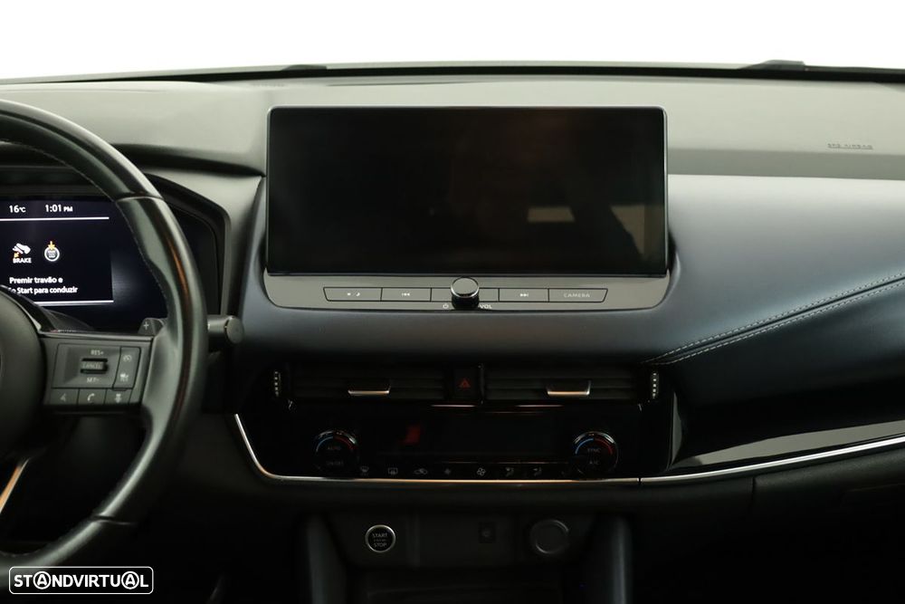 Nissan Qashqai 1.3 DIG-T N-Connecta Xtronic - 9