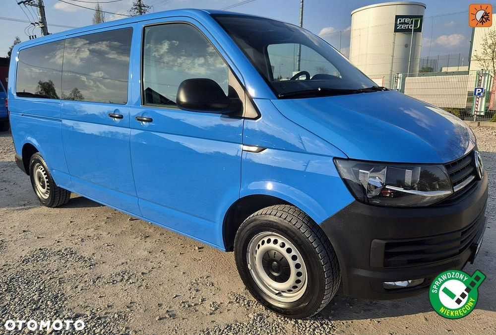 Volkswagen Transporter - 1