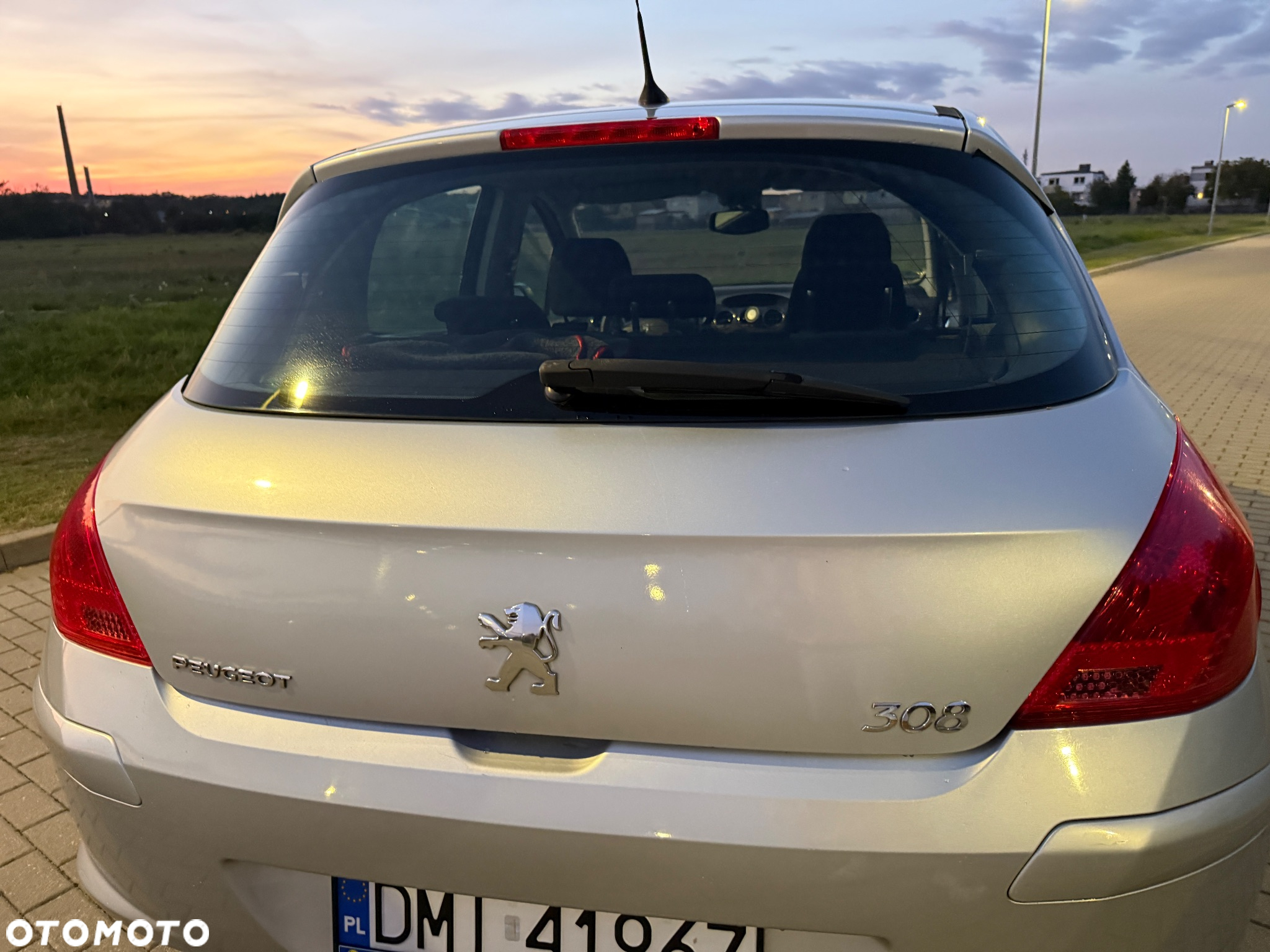 Peugeot 308 1.6 Premium - 16
