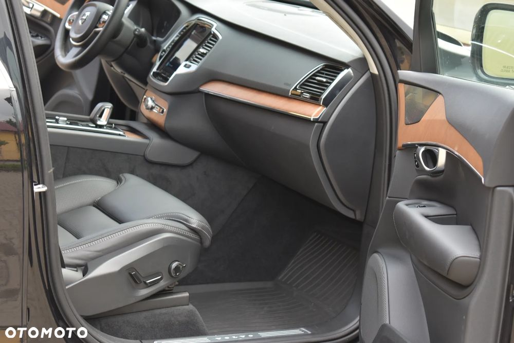 Volvo XC 90 T6 AWD Geartronic Inscription - 21