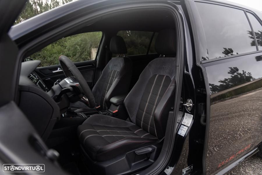 VW Golf GTI Clubsport DSG - 24