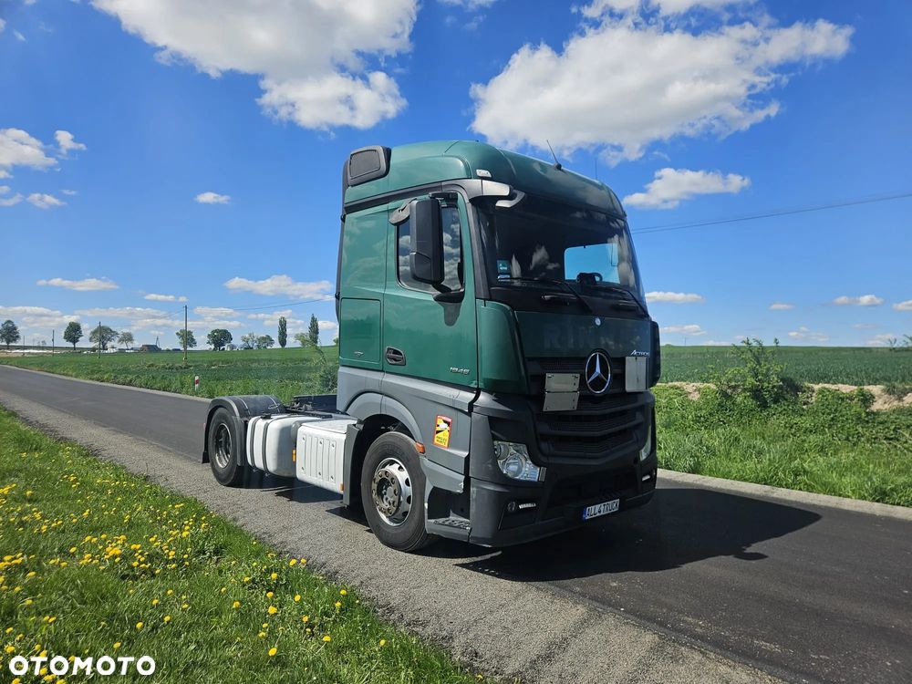 Mercedes-Benz Actros 1845