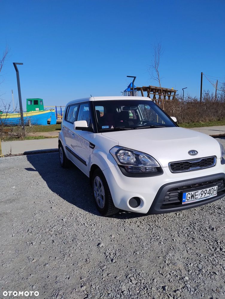 Kia Soul 1.6 CRDI M - 10